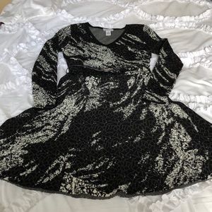 Women’s dress